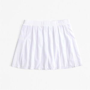 Abercrombie & Fitch Traveler Pleated Skort